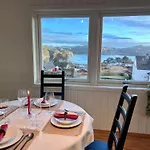 公寓 Fjord-view Retreat With Free Parking And Fast Internet *