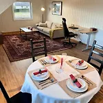 公寓 Fjord-view Retreat With Free Parking And Fast Internet