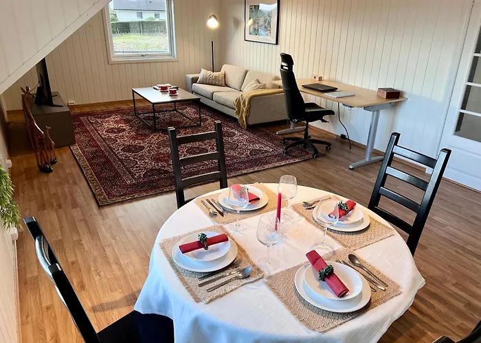 Apartment Fjord-view Retreat With Free Parking And Fast Internet