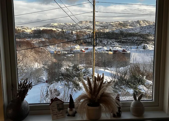 Apartman Fjord-view Retreat With Free Parking And Fast Internet