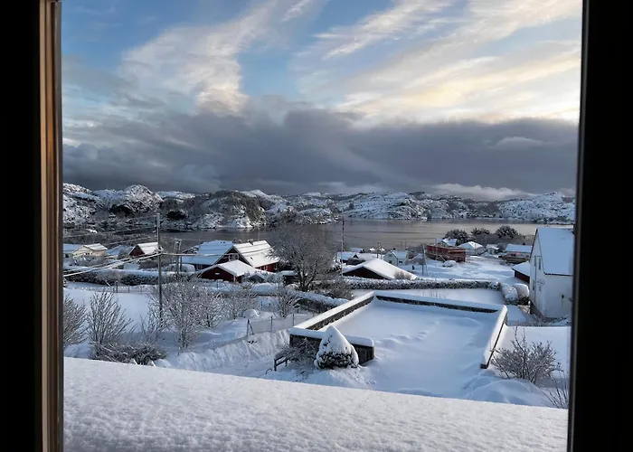 Apartman Fjord-view Retreat With Free Parking And Fast Internet
