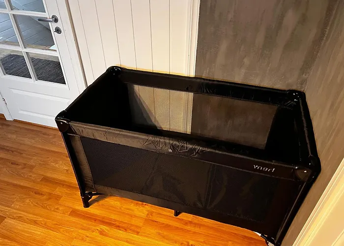 Fjord-view Retreat With Free Parking And Fast Internet * Nese